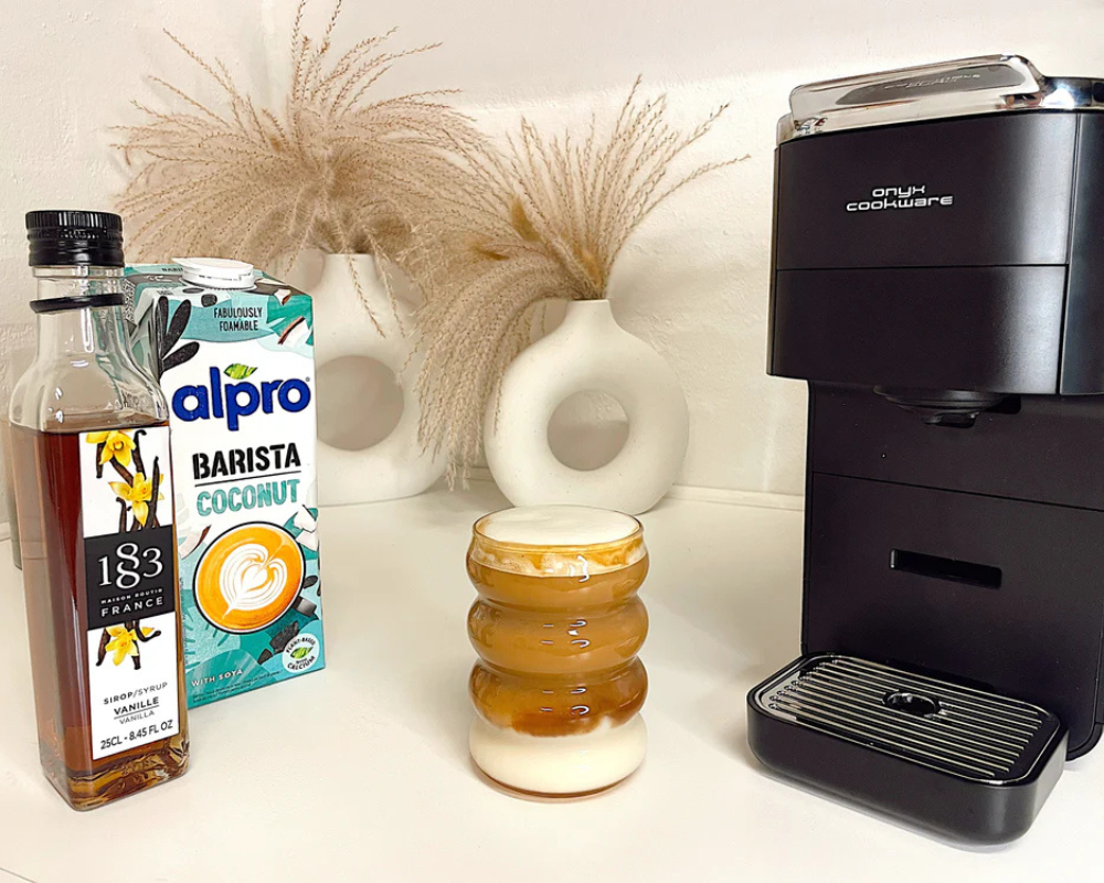 Coconut Iced Latte – tropische ijskoffie met kokosmelk