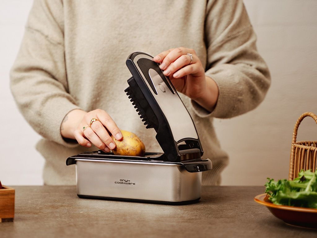 STAINLESS STEEL CHOPPER - 4