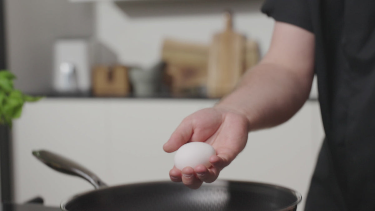 Video laden: 
KERAMISK INNOVATION - EXTREME NON-STICK